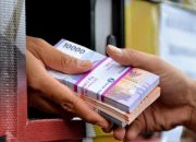 Warga Keluhkan Sistem Online Penukaran Uang Baru Jelang Lebaran  